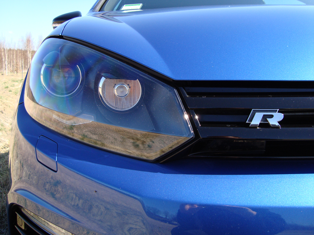 VWGolfR_09